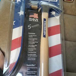 Hammer and crobar set